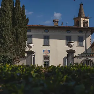 https://villa-manzoni.it-lombardy.com